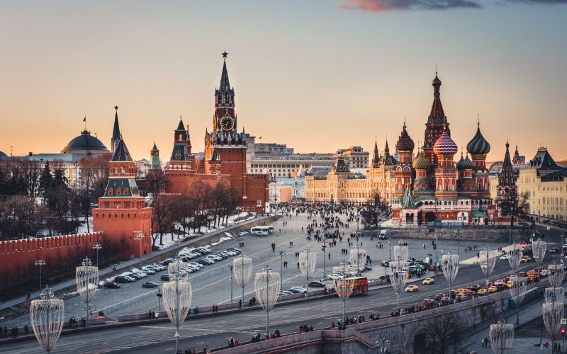 Top 10 Must-See Attractions in St. Petersburg for History Lovers