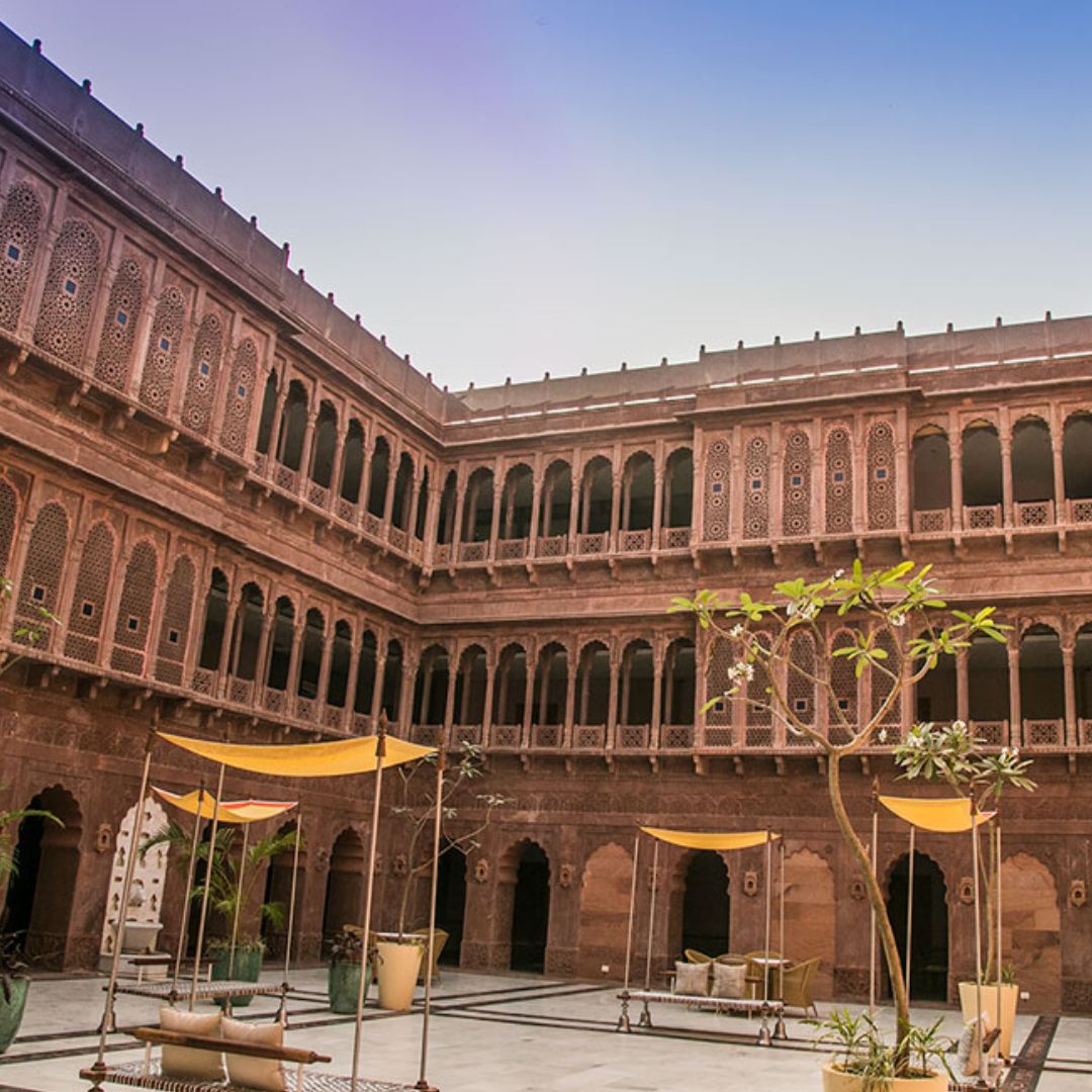 Celebrate Under the Stars at a Luxury Reesort for Night Party in Bikaner, Rajasthan, Where Royal Her