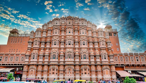 Same Day Agra Tour From Jaipur – Explore the Iconic Taj Mahal in Just One Day