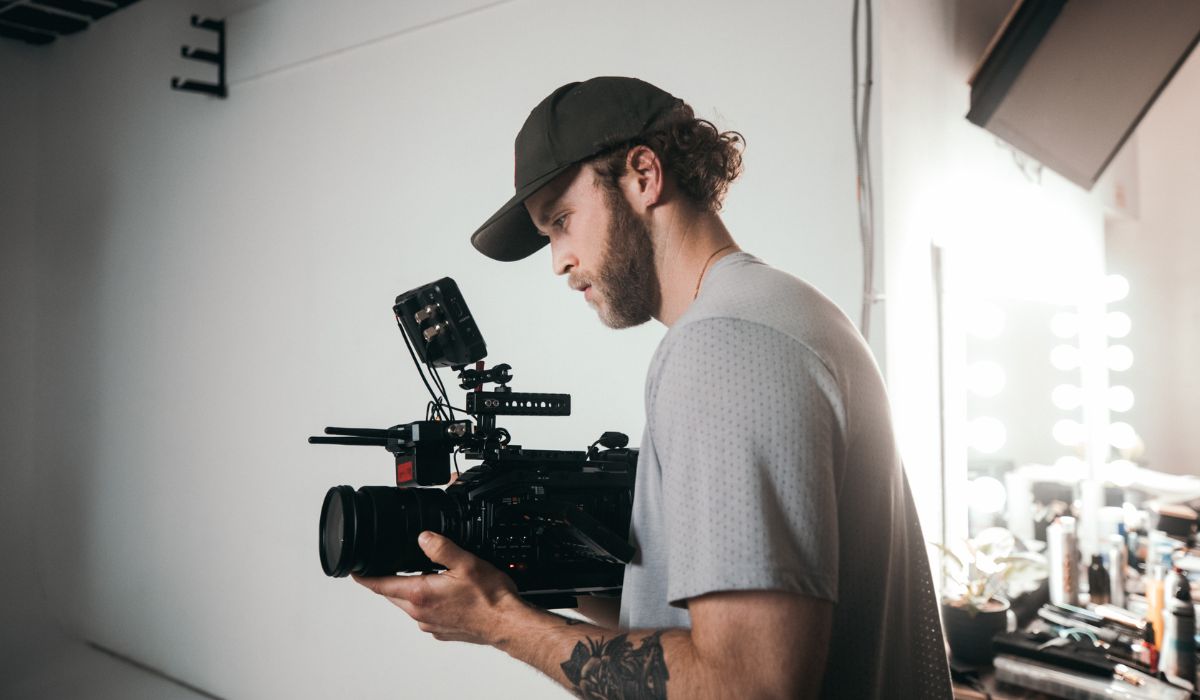 Top 7 Mistakes to Avoid When Hiring Montreal Product Photography Services