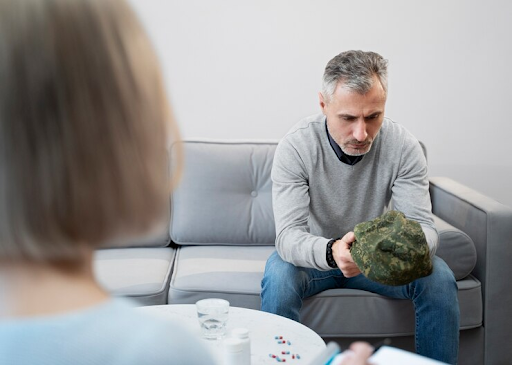 Exploring Bioidentical Hormone Replacement Therapy For Men