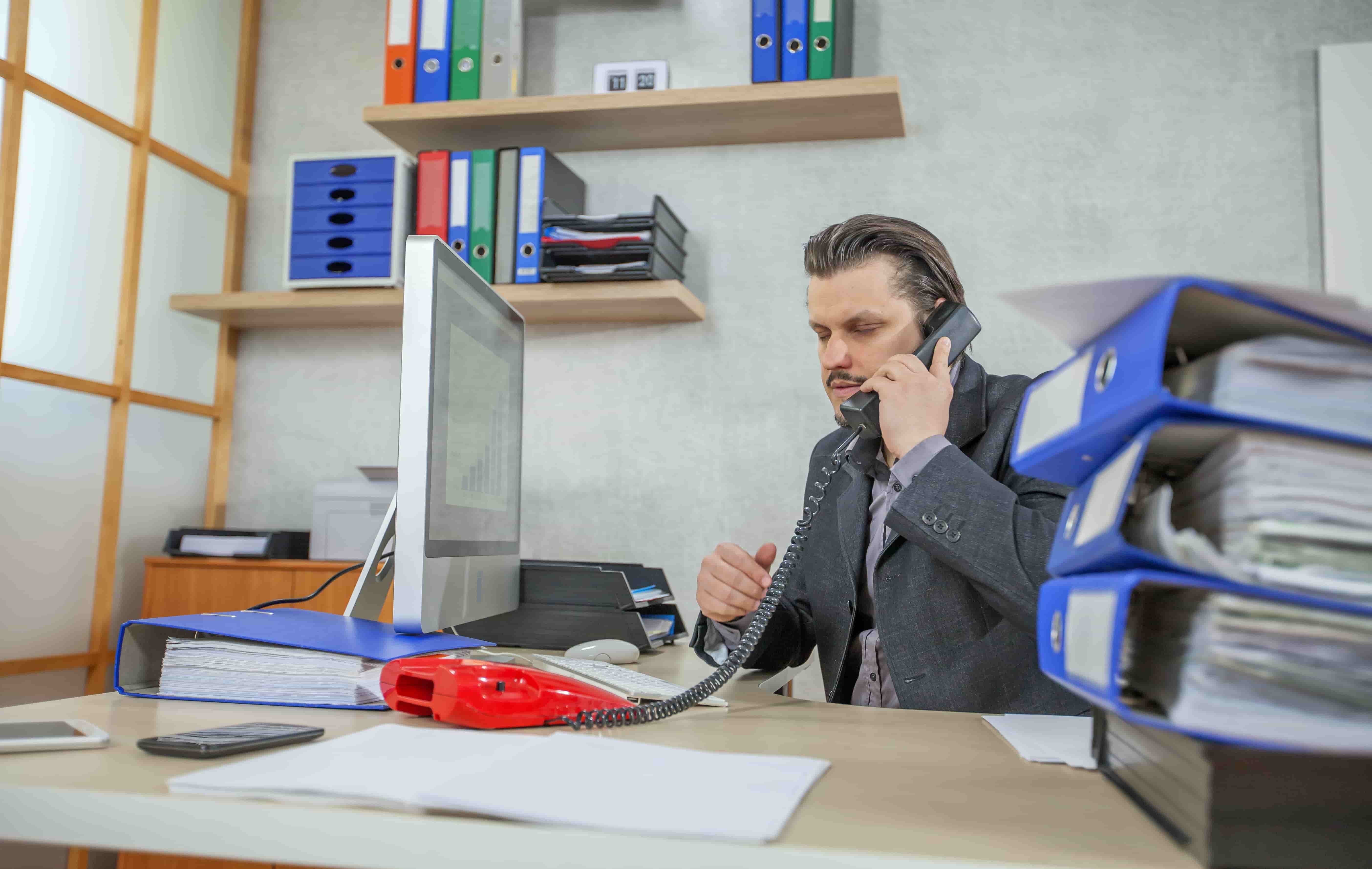 Virtual Receptionist for Law Firms: Transforming Legal Practice Communication in 2025