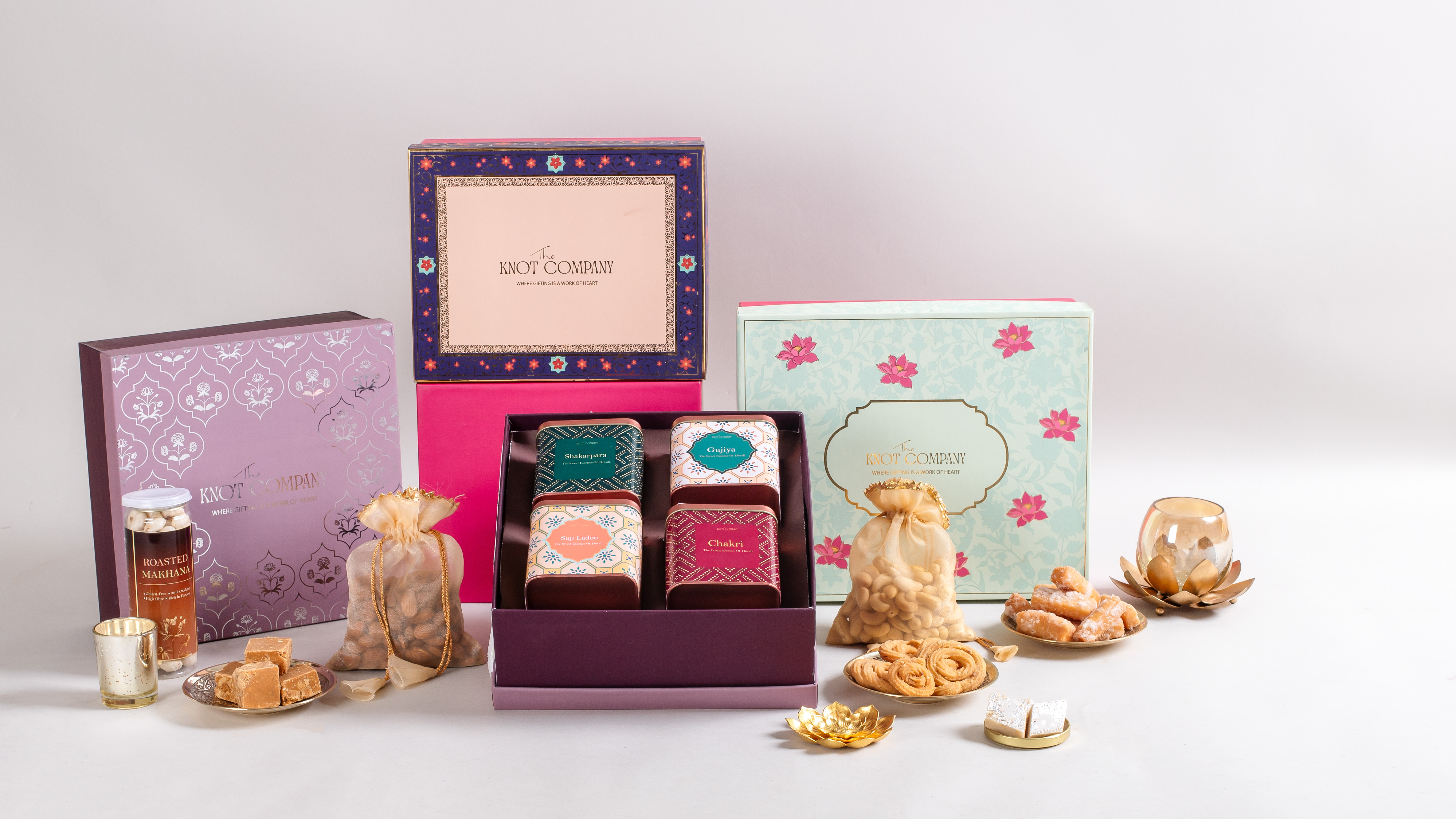 How to Impress Clients with Premium Diwali Corporate Gifts in 2025?