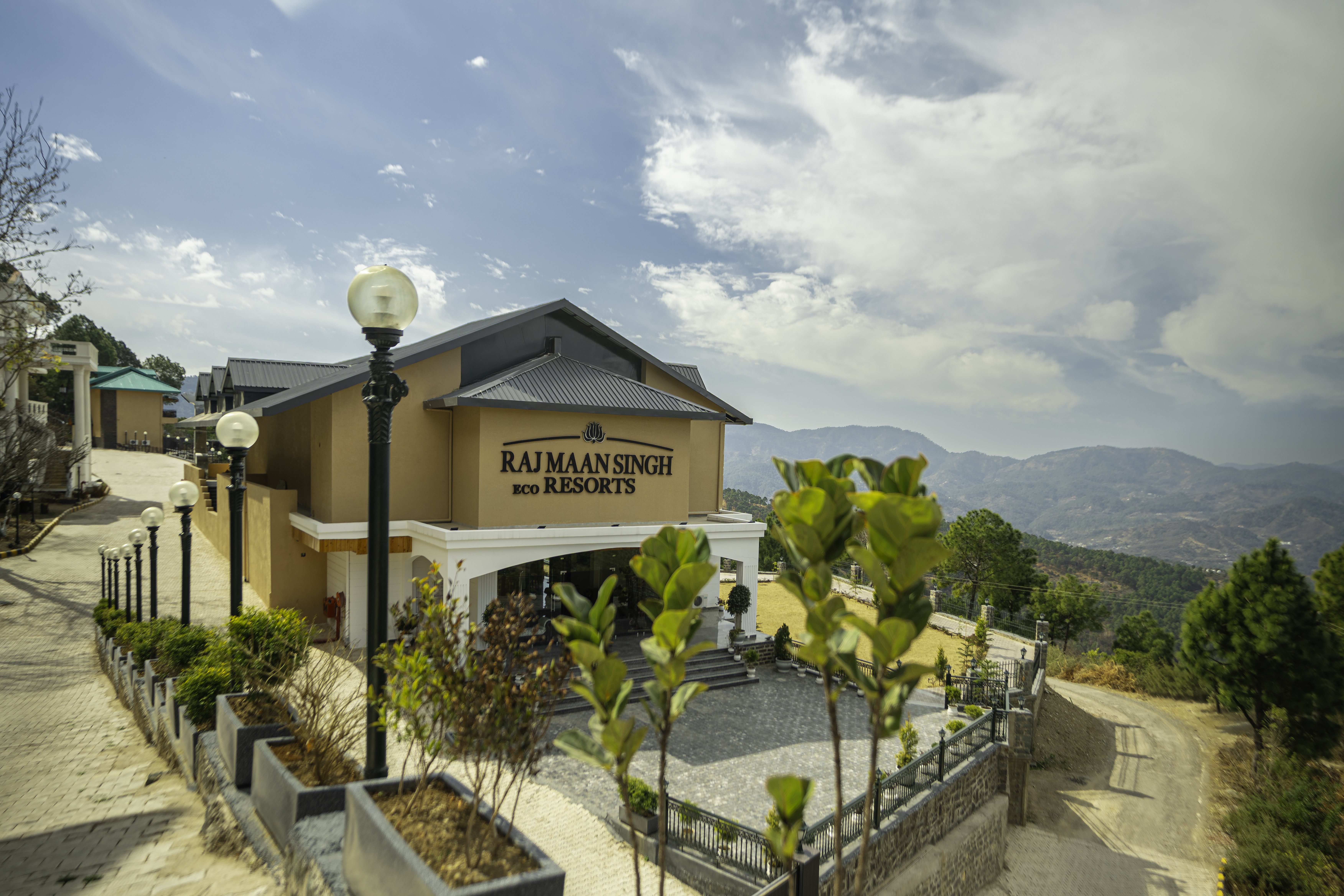 Best Family Resort in Kasauli – Raj Maan Singh Eco Resorts
