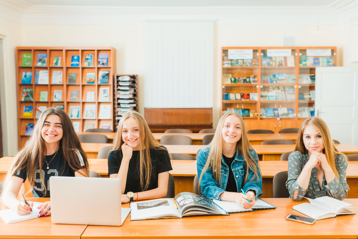 Why Do Students Rely on Online HESI Exam Assistance Services?