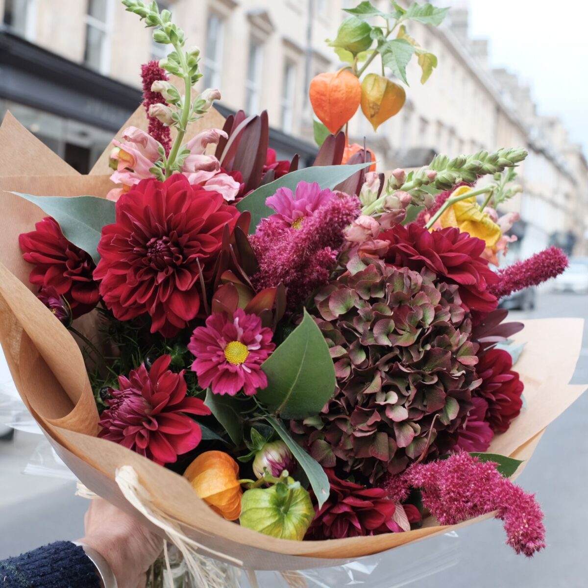 5 Tips to Get Fresh Flowers Delivered on Time Every Time