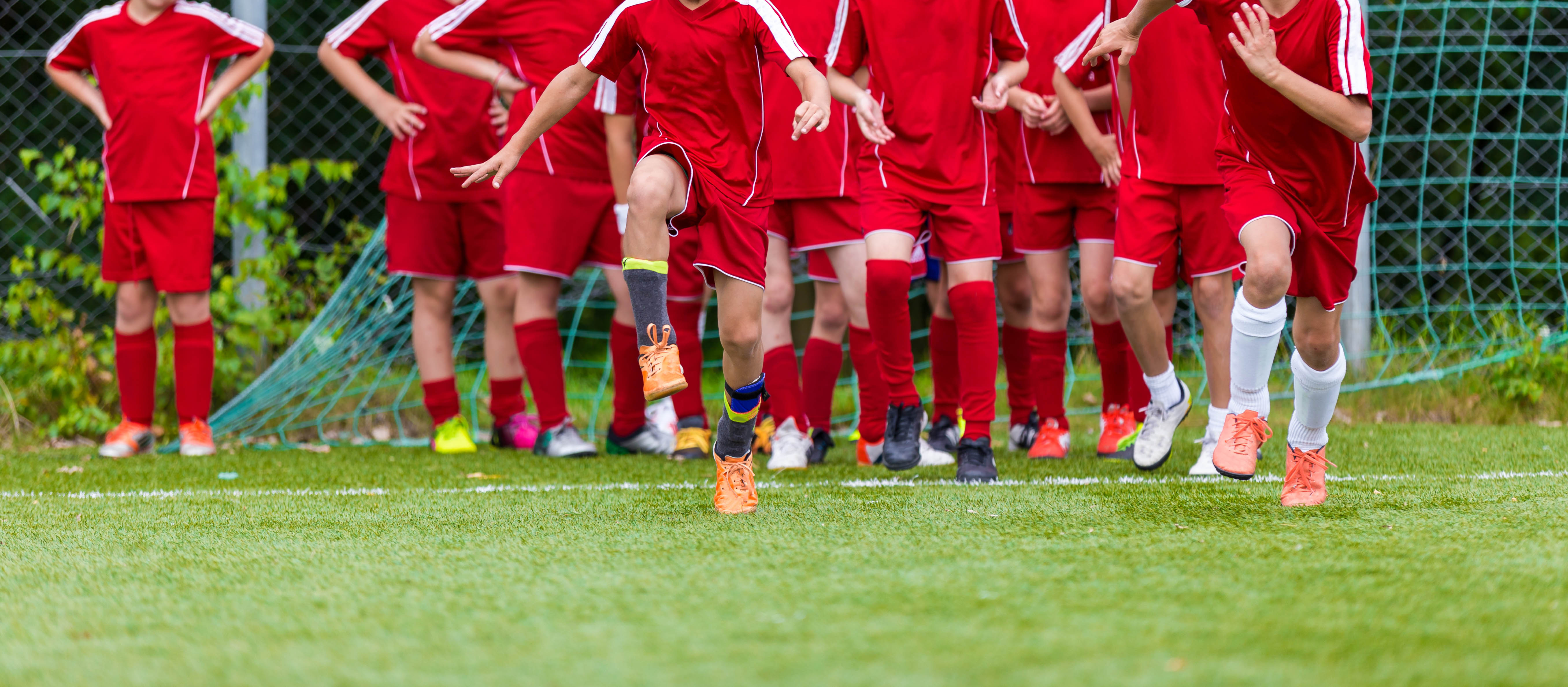 How Should a Beginner Train for Soccer?