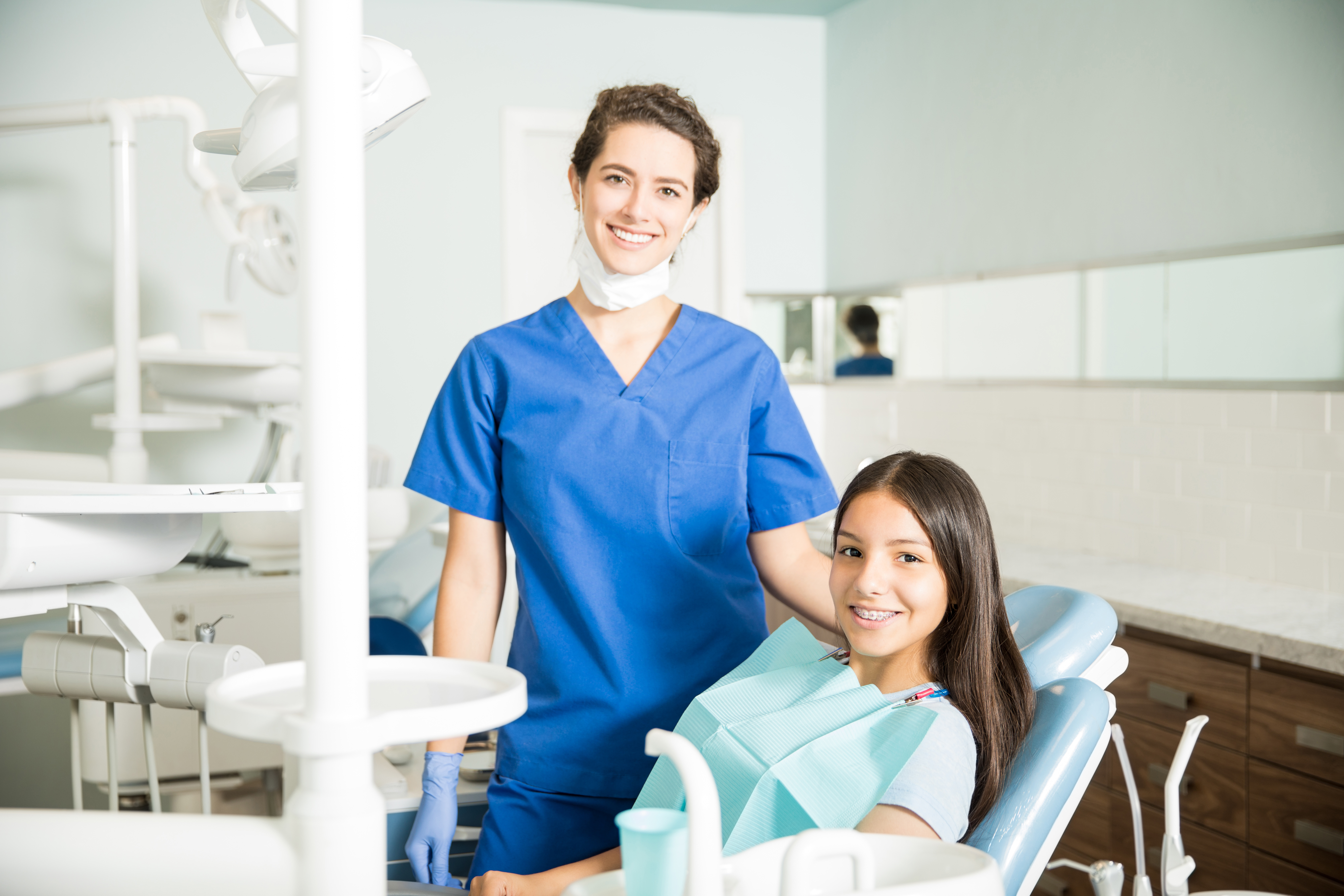 Family Dental Care and Implants in Woodbridge VA: When Is the Right Time to Consider Both?