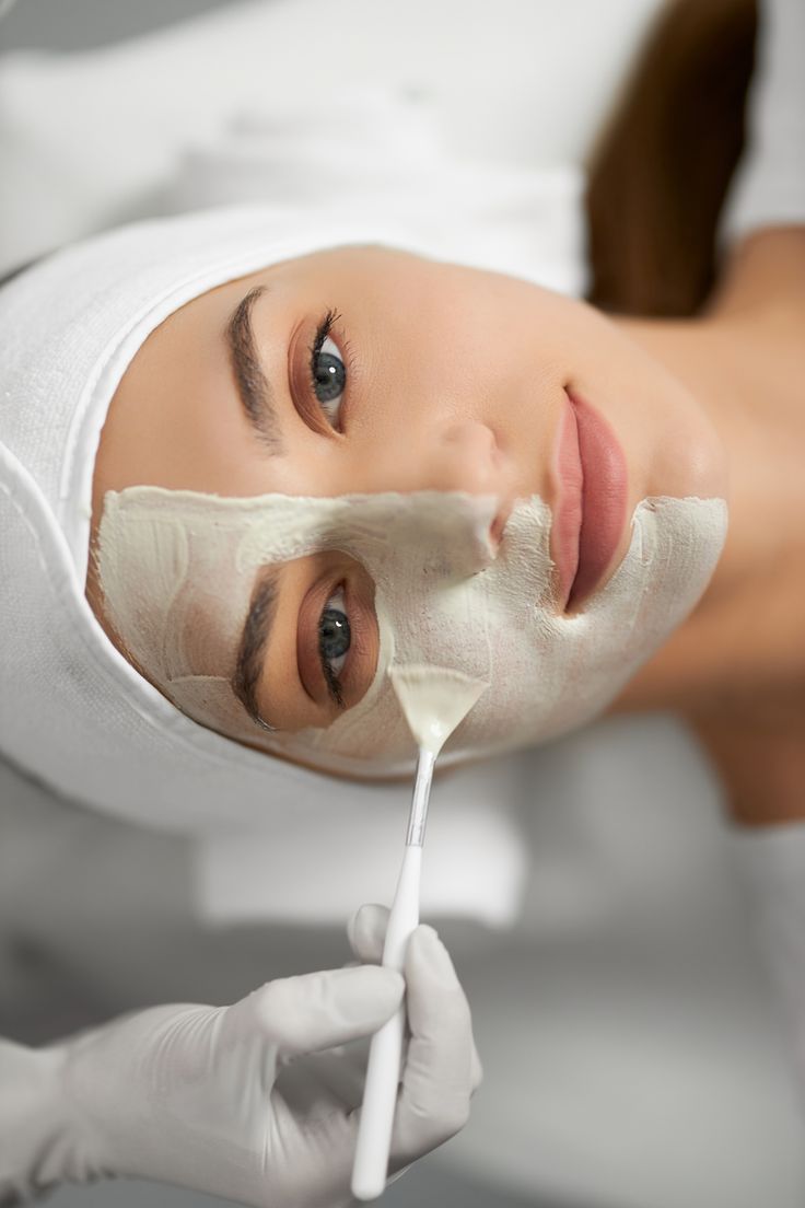 Chemical Peels in Dubai: Myths vs Facts