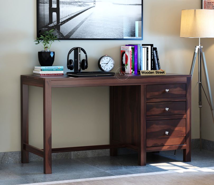 Declutter and Concentrate: Study Table Designs That Work
