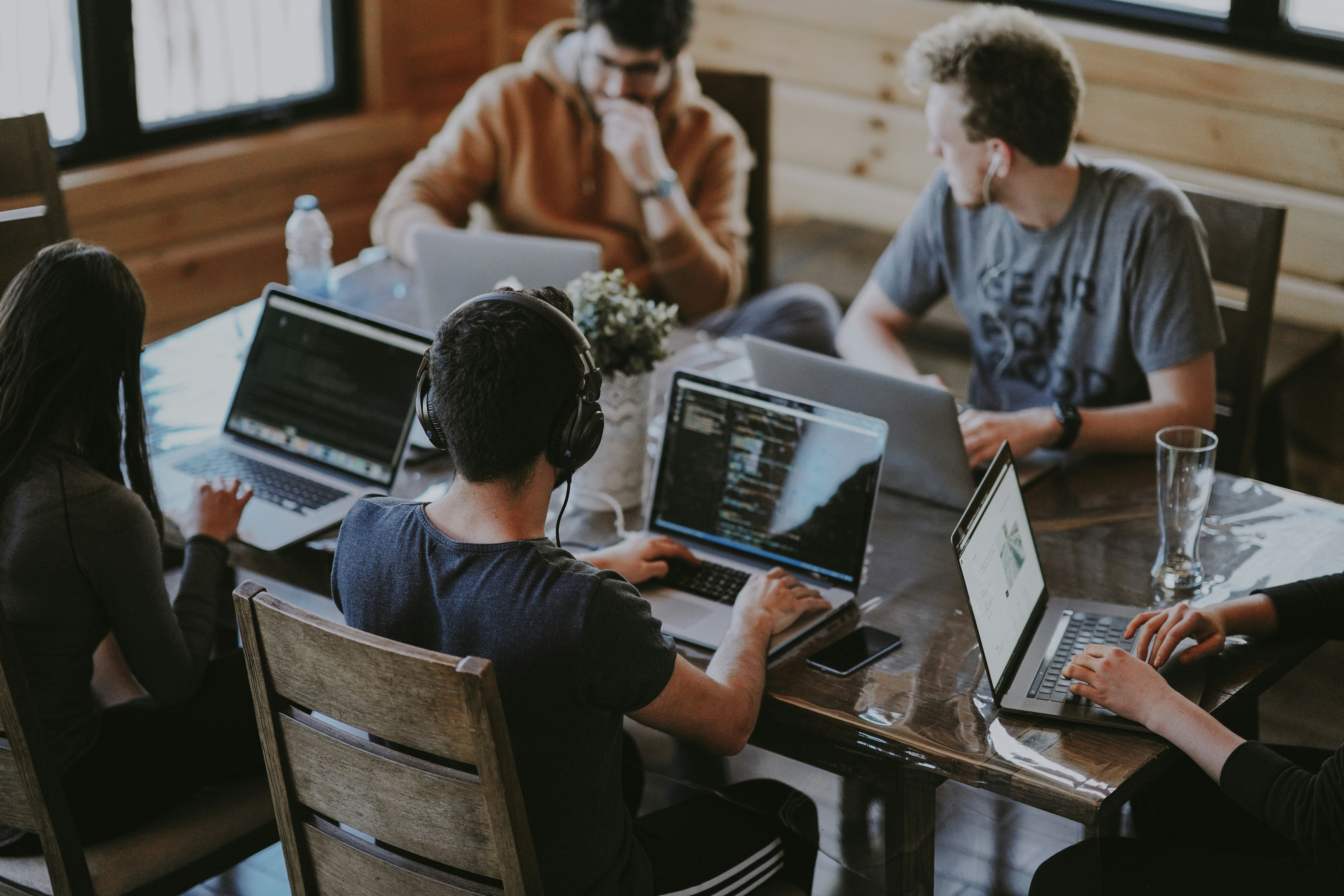 Agile vs Waterfall in Software Development Explained