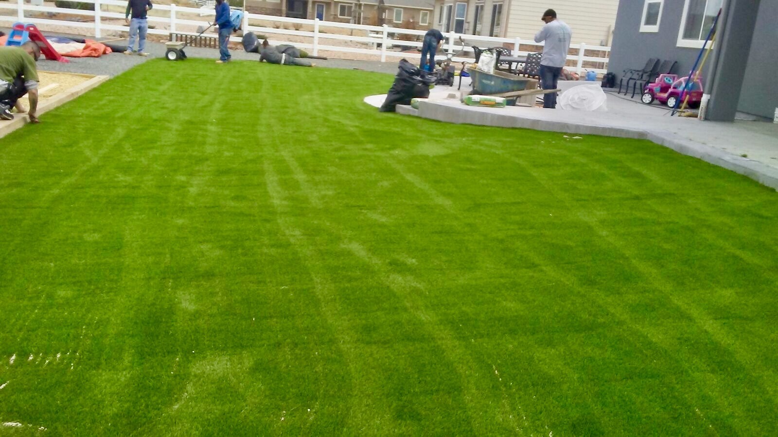 When to Hire a Lawn Maintenance Company in Prairieville-LA