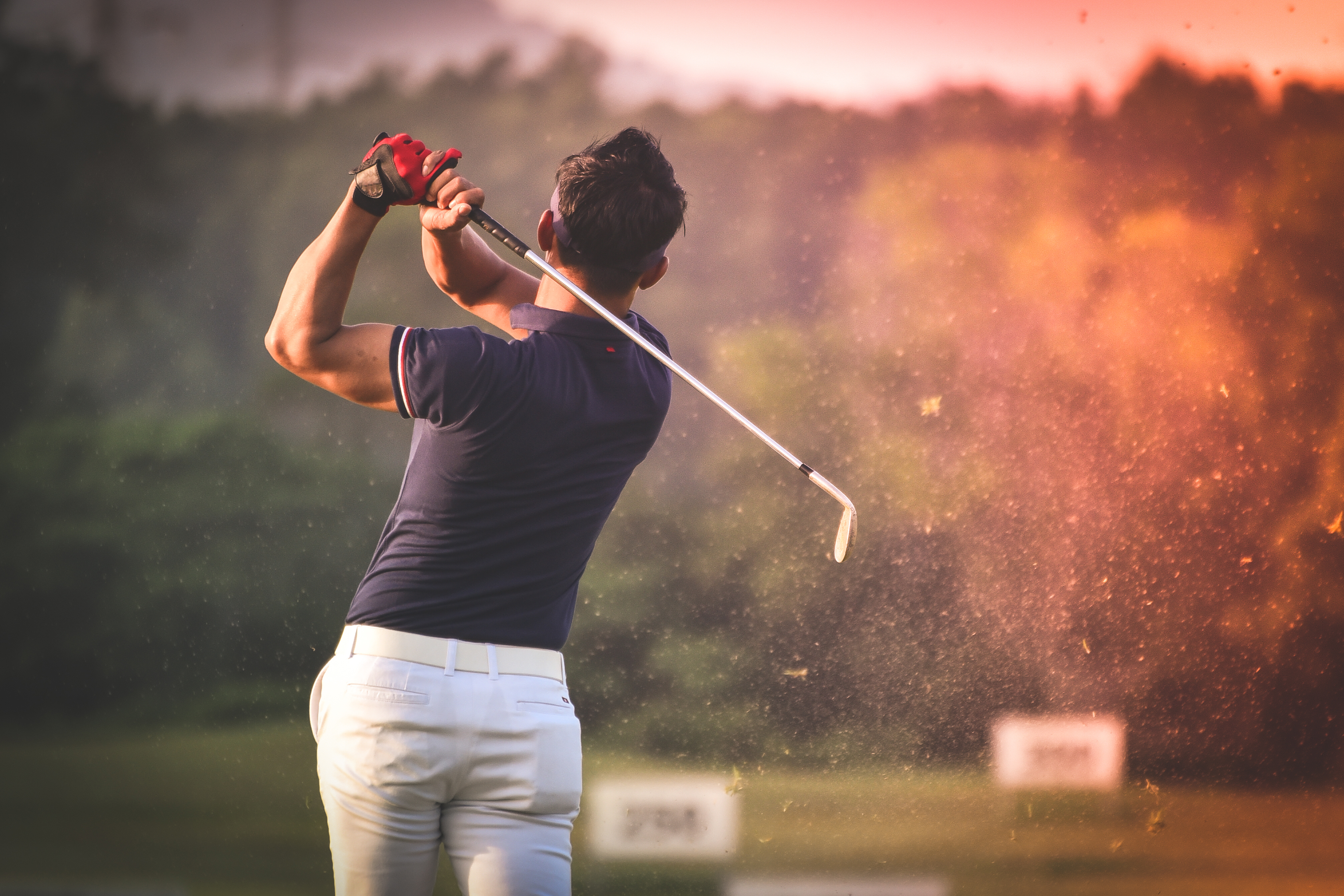 Smash Your Golf Goals: Save with Sim Space Deals on Premium Simulators