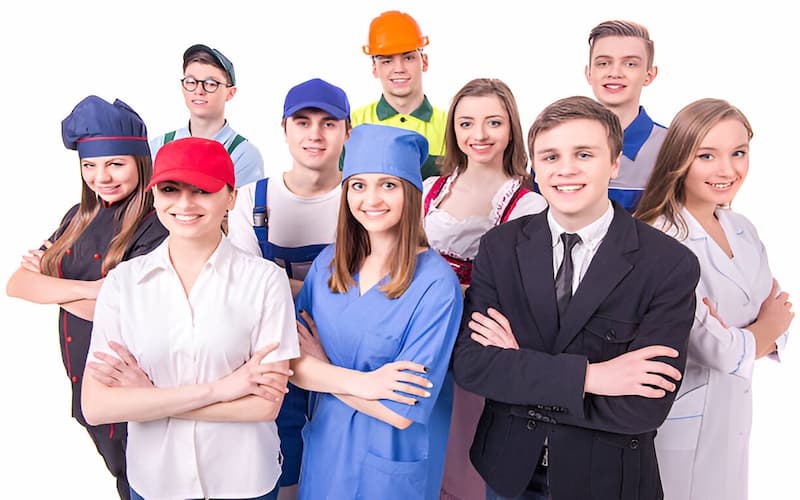 7 Reasons Why Custom Uniforms Are a Game-Changer for Your Business