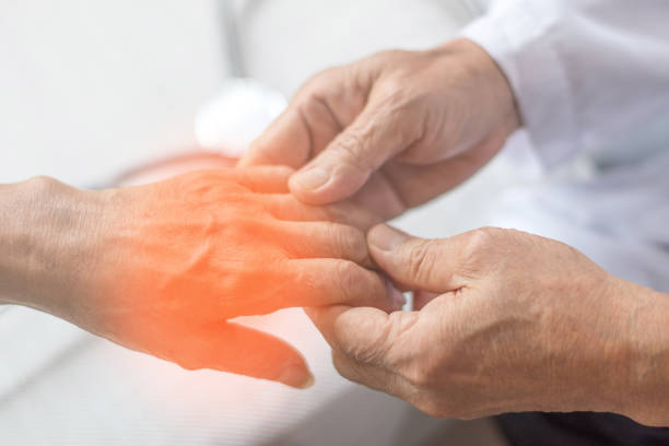 Early Symptoms of Nerve Issues You Shouldn’t Ignore