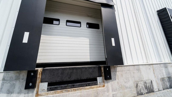Beverly Hills Garage Door Repair: What Elite Homeowners Should Know