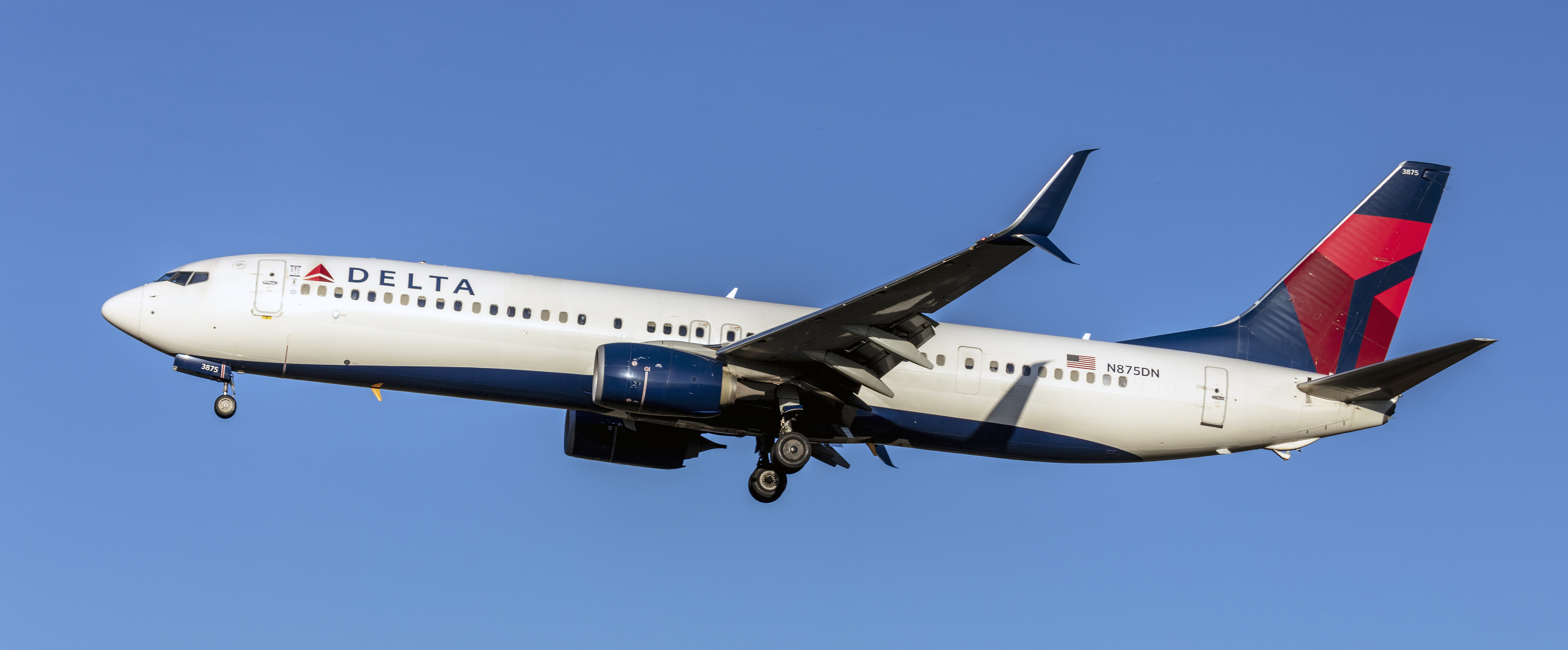 Guide to Delta Airlines Student Discount: Save More While You Fly