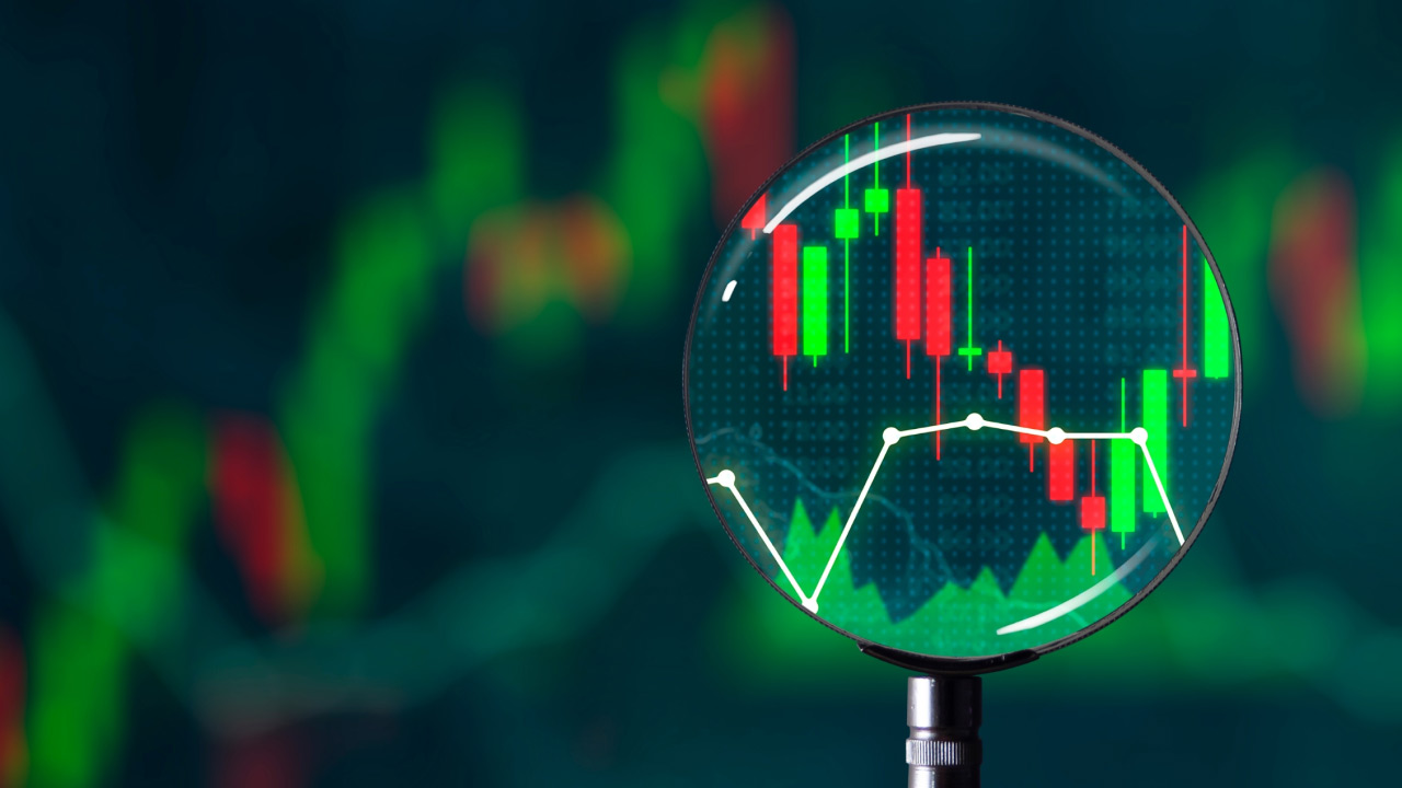 Exploring the Dynamics of Futures Trading Through S&P 500 Futures
