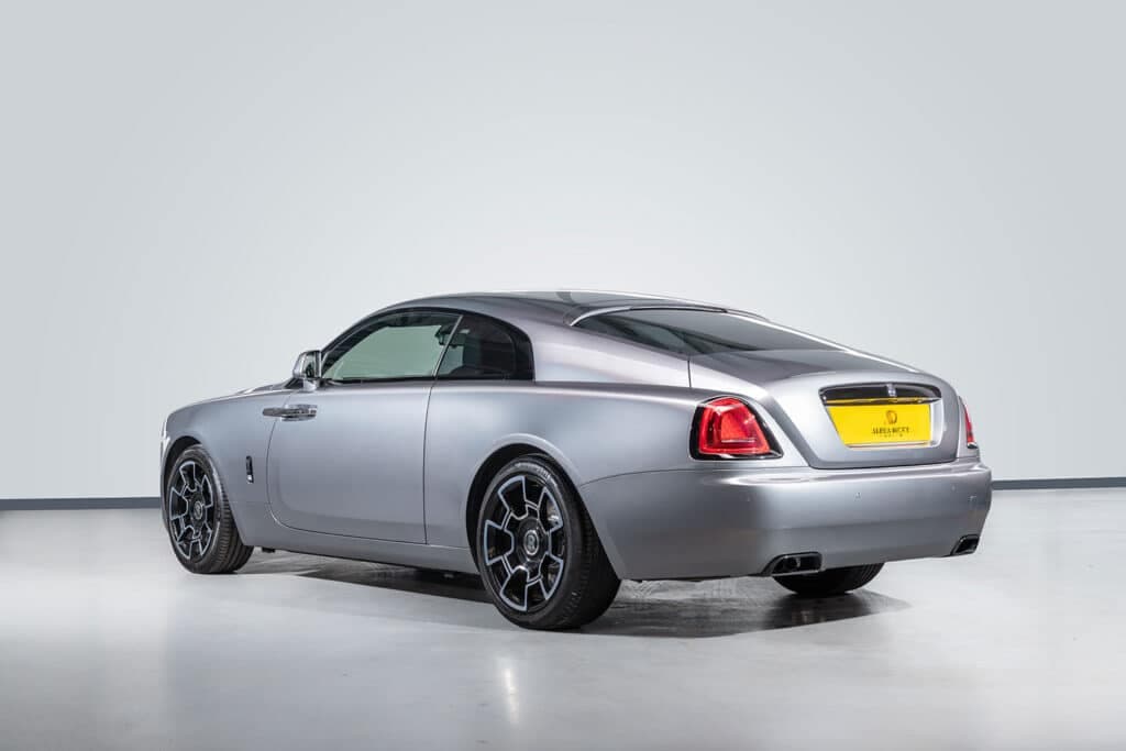 Make a Statement: Why You Should Hire a Rolls Royce Wraith