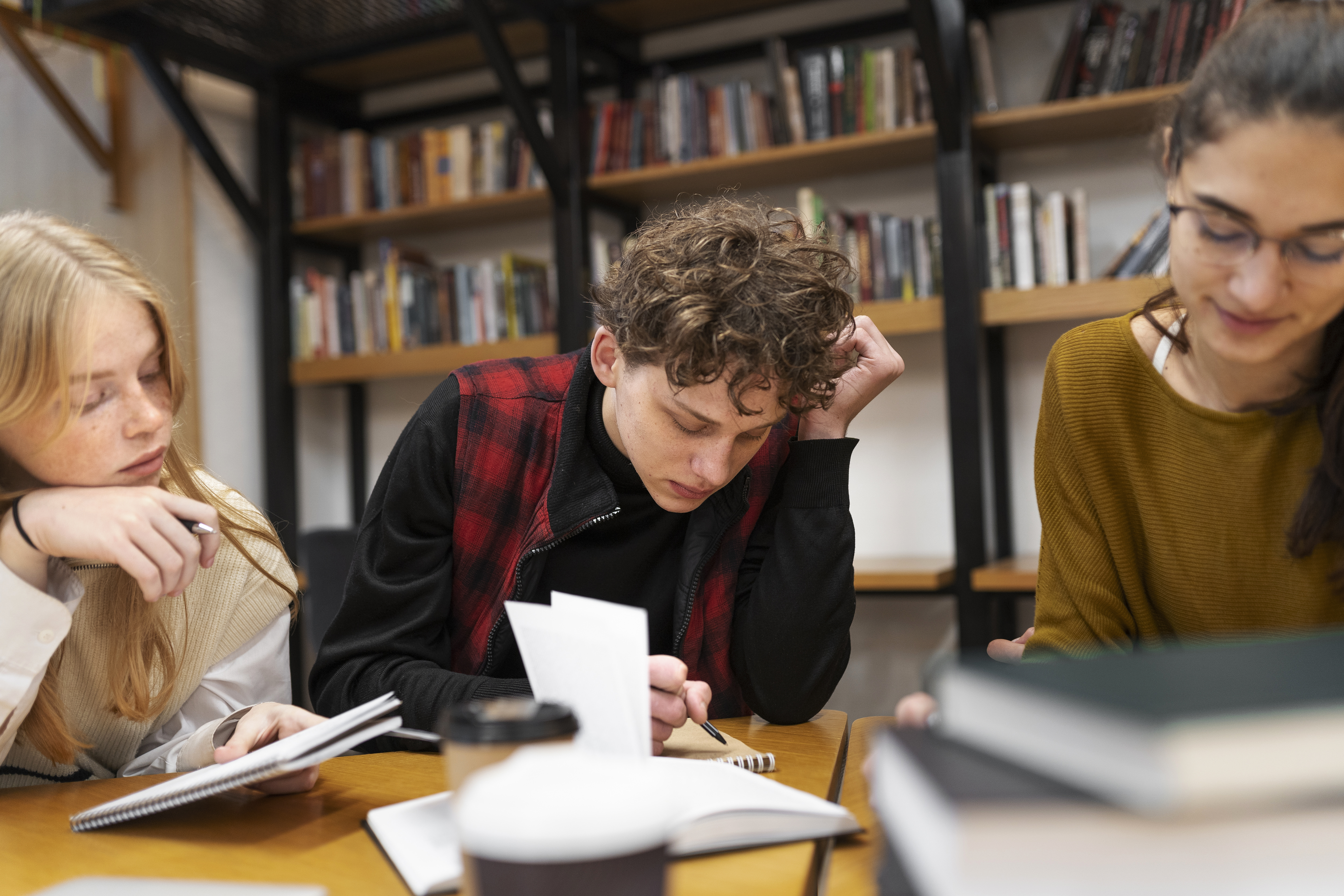 Top 10 Benefits of Using Online Exam Help Services