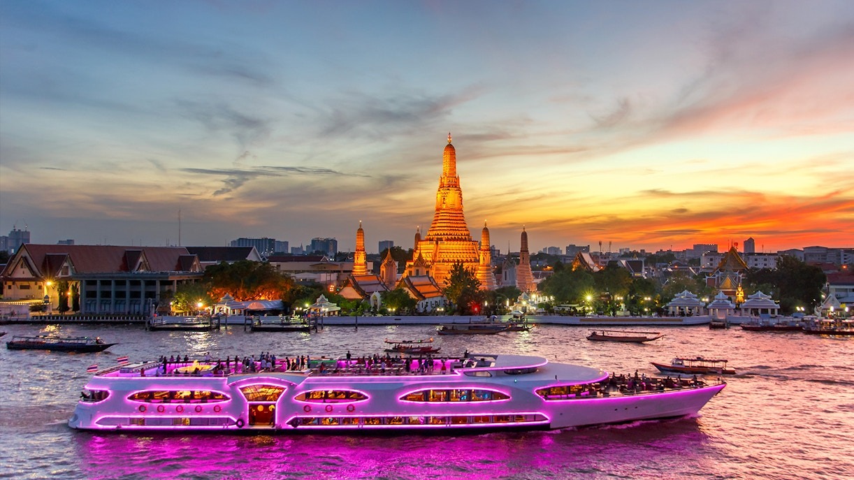 Discover the Magic of Bangkok with a Chao Phraya River Cruise