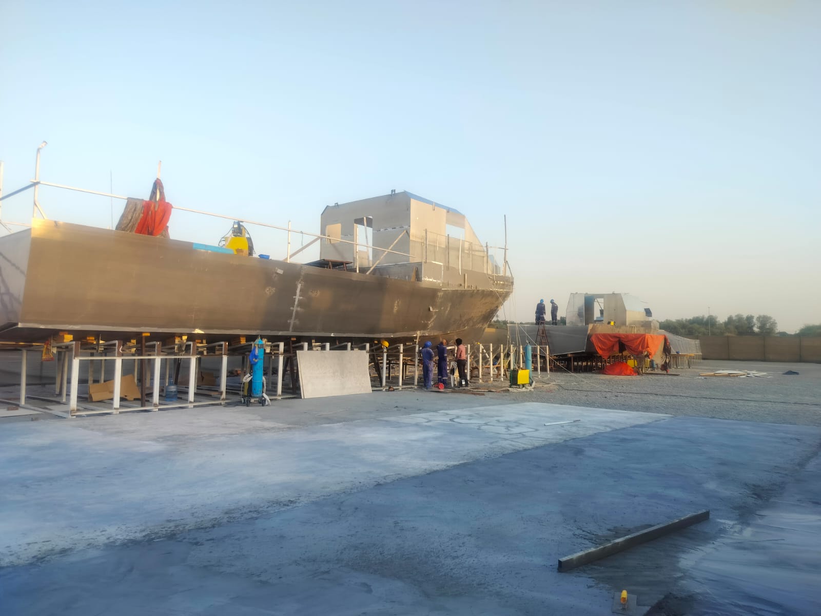 The Economic Benefits of Partnering with Aluminium Barge Manufacturers