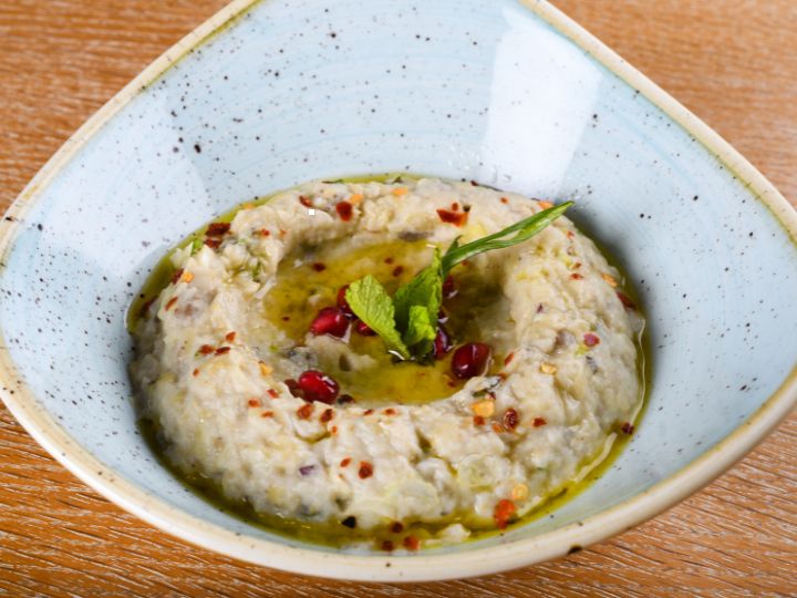 Why Warm Bread Is Always at the Centre of a Lebanese Meal