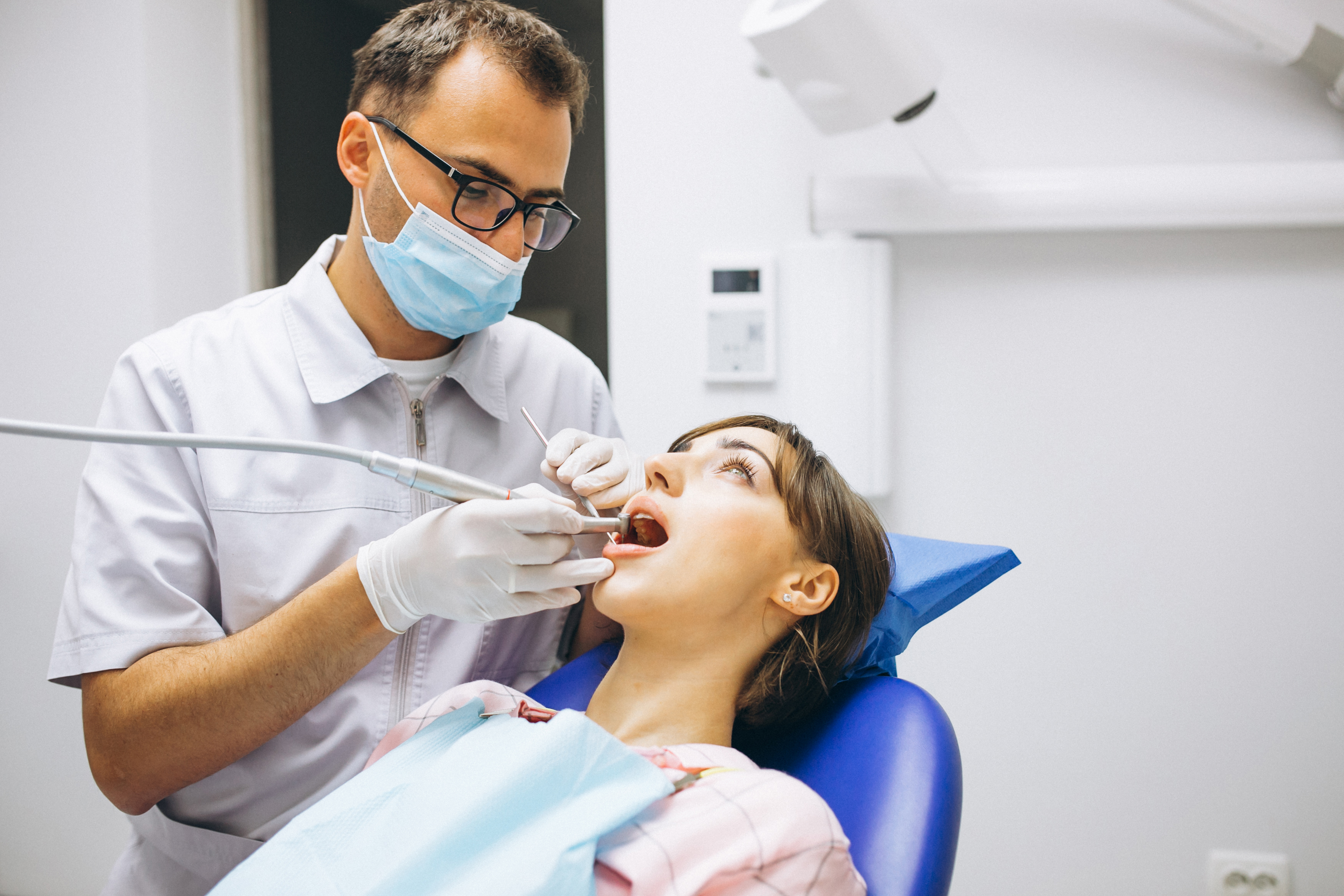 Teeth Whitening in Dale City: How Admire Dental Care Can Brighten Your Smile in One Visit