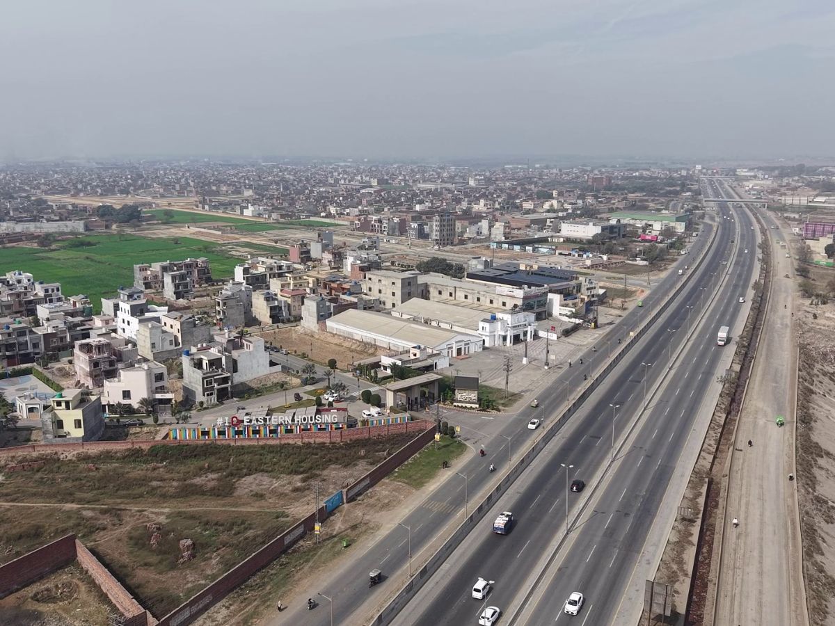 The Ultimate Guide to Investing in 2 Marla Commercial Plots for Sale in Lahore