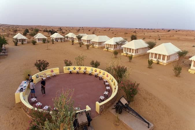 Luxury Camp or Traditional Jaisalmer Desert Camp? Here’s How to Choose the Best Stay for You
