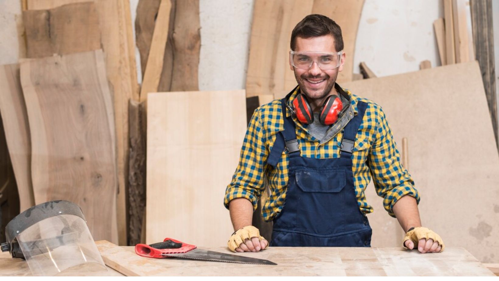 Plywood Dealer in Himachal: Quality Wood Solutions for Every Need