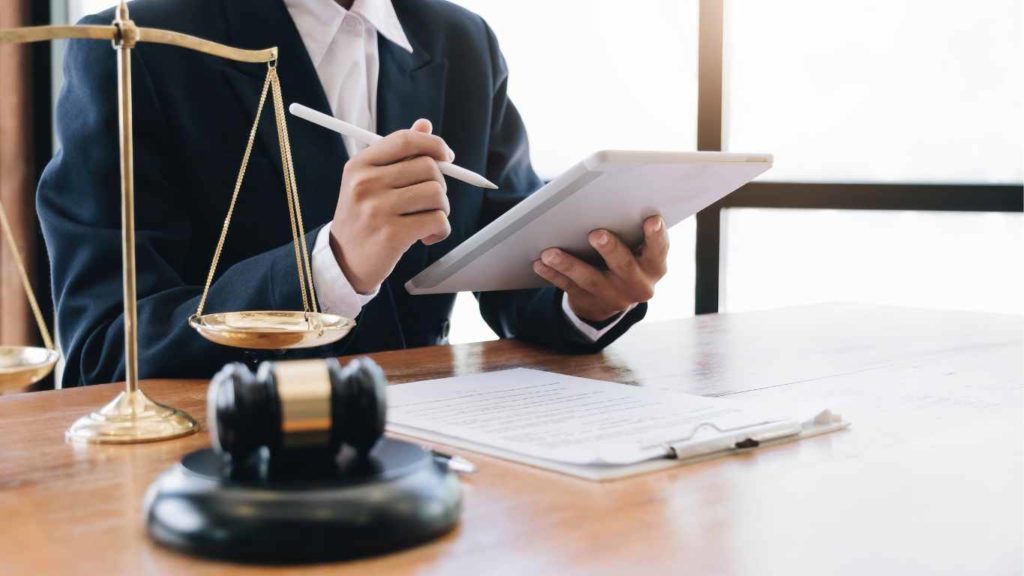 How to Write a Powerful Legal Argument That Wins Cases
