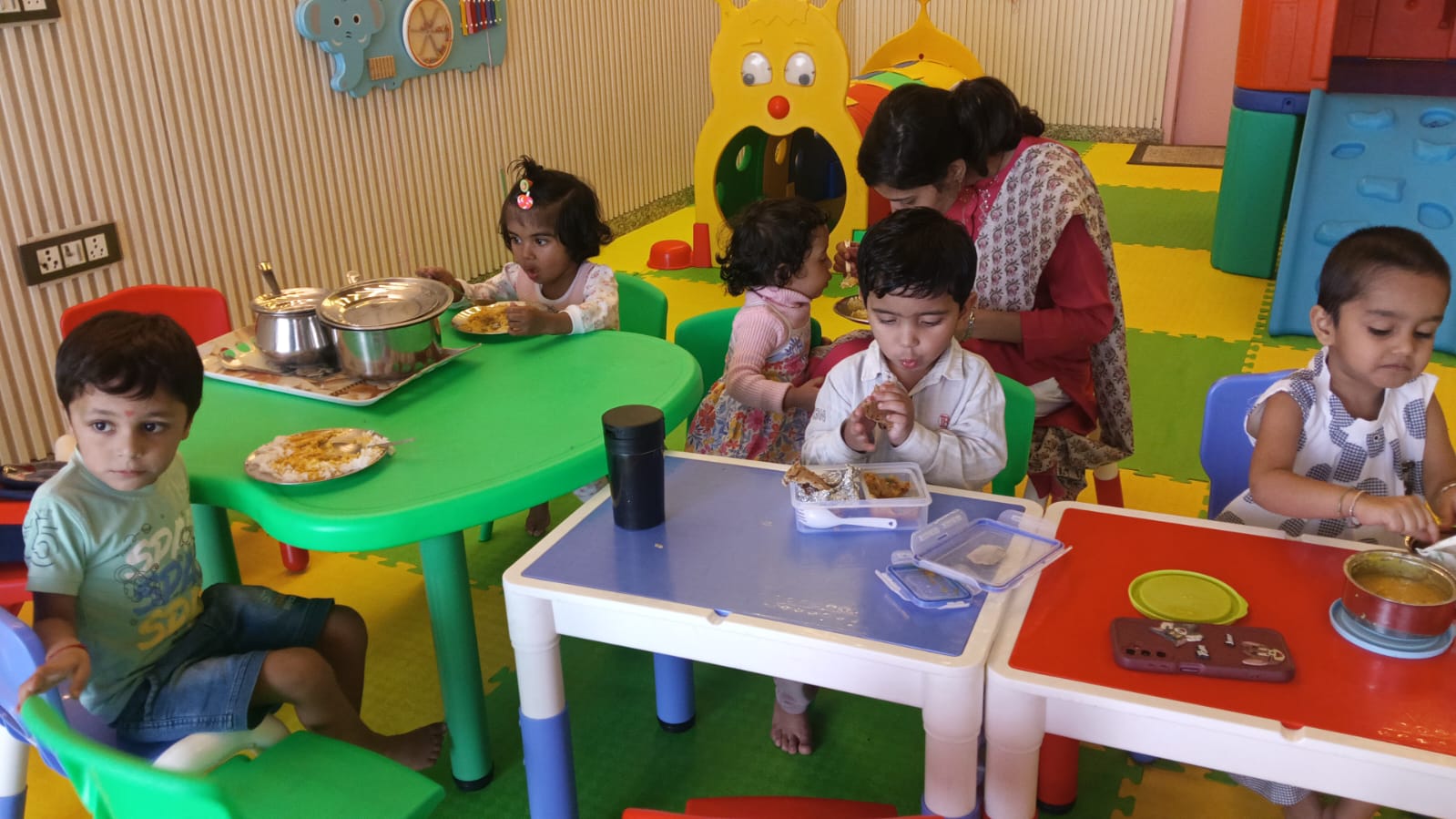 The Best Play School and Preschool in Noida and Greater Noida – The Castle Bunnies