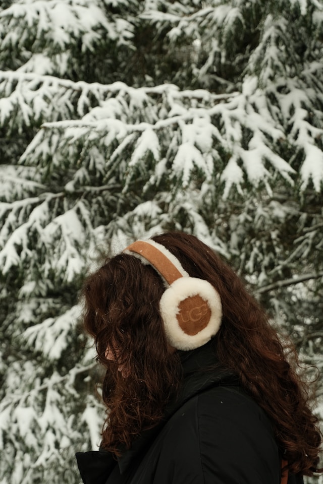 The Most Comfortable Earmuffs for Walking in Cold Weather