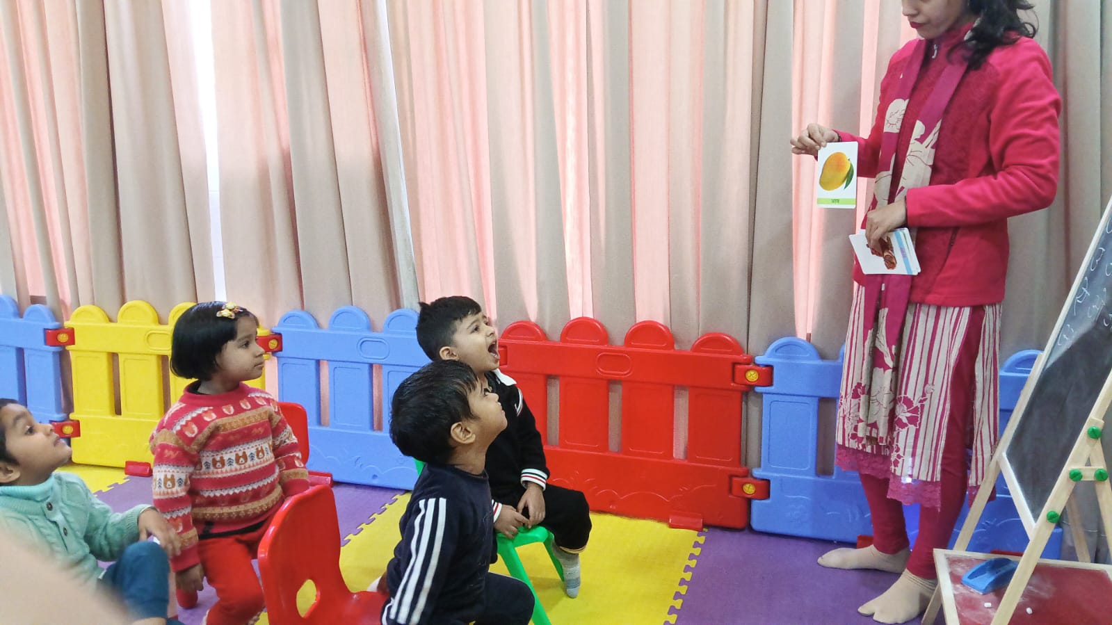 Best Preschool & Playschool in YEIDA Gaur Yamuna City &ndash; The Castle Bunnies