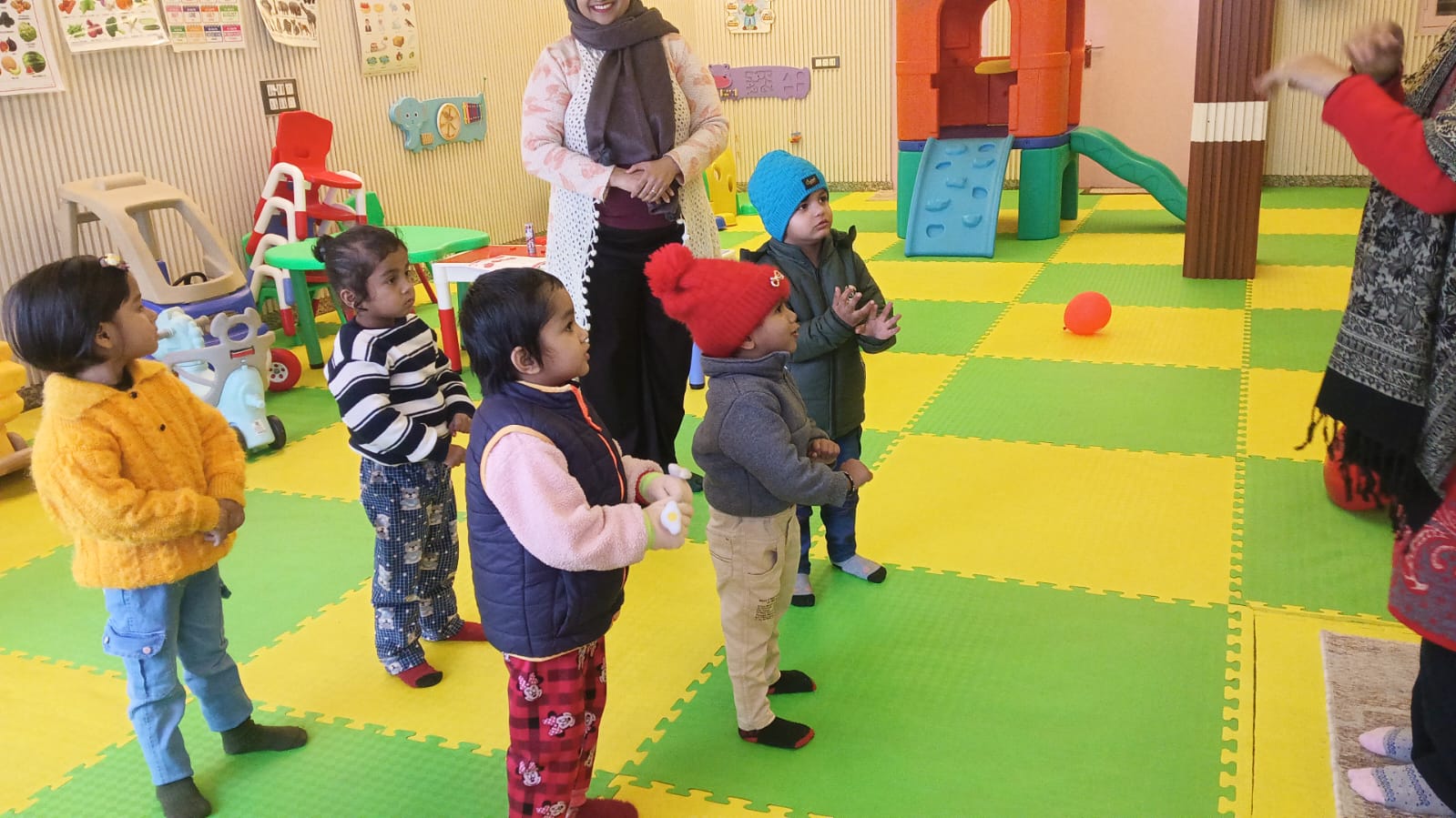 Activity Centre in YEIDA, Yamuna Expressway, Gaur Yamuna City &ndash; The Castle Bunnies