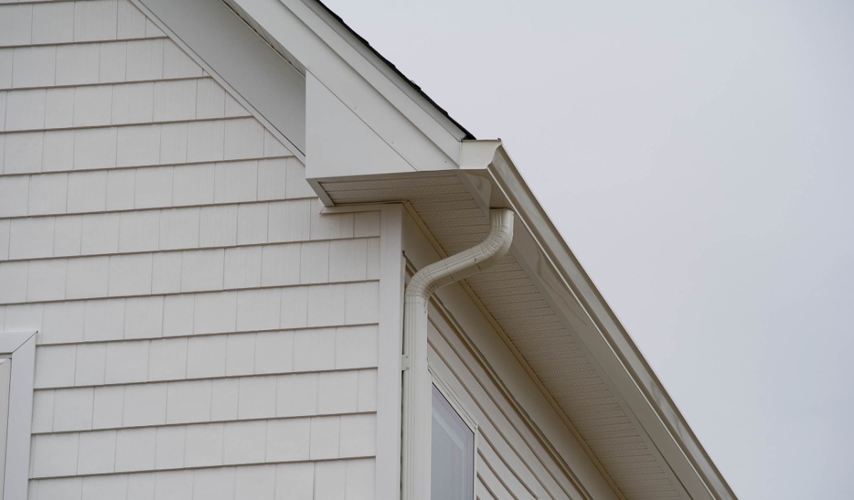 7 Warning Signs Your Gutters Need to Be Replaced