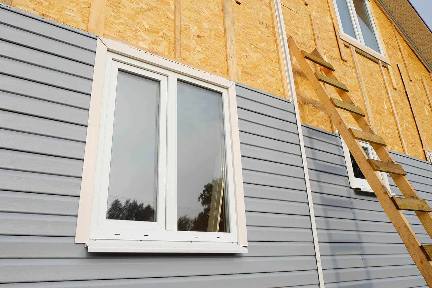 Vinyl Siding vs. Fiber Cement Siding: Best Pick for Ohio Weather
