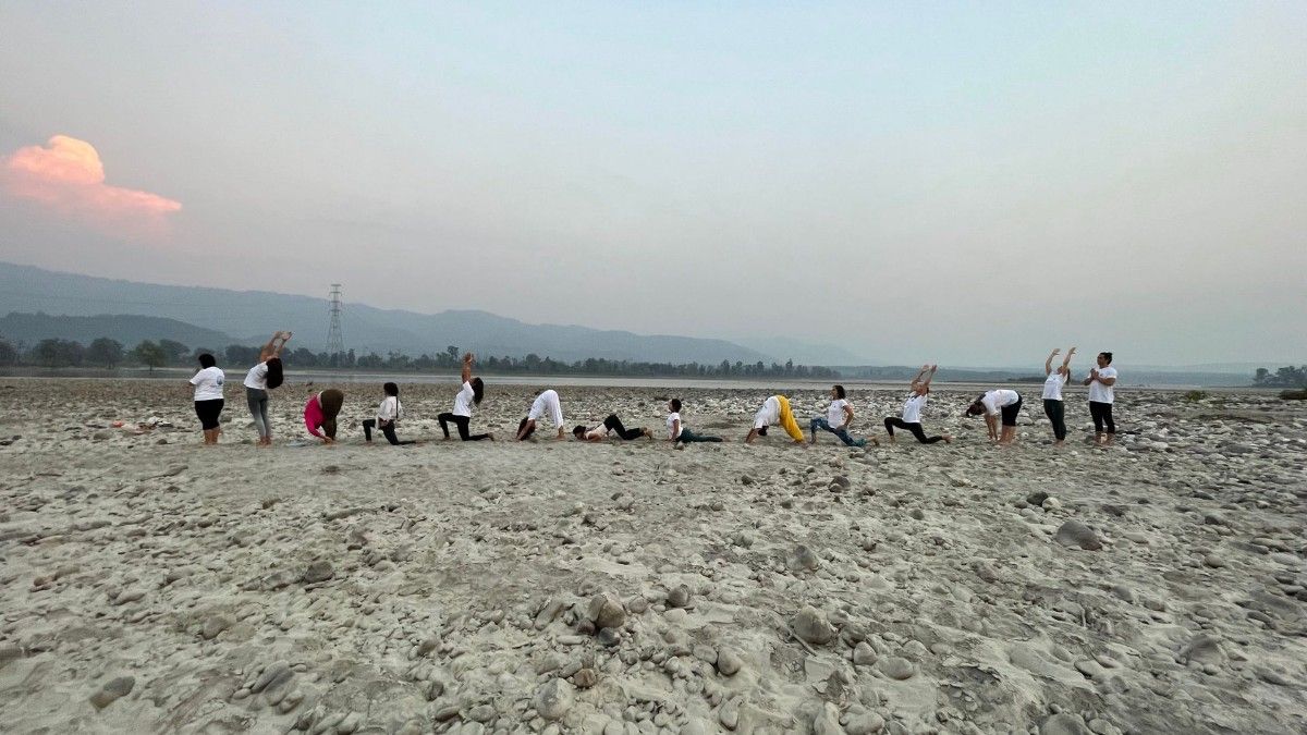 Building Confidence on the Mat During Online Yoga Teacher Training