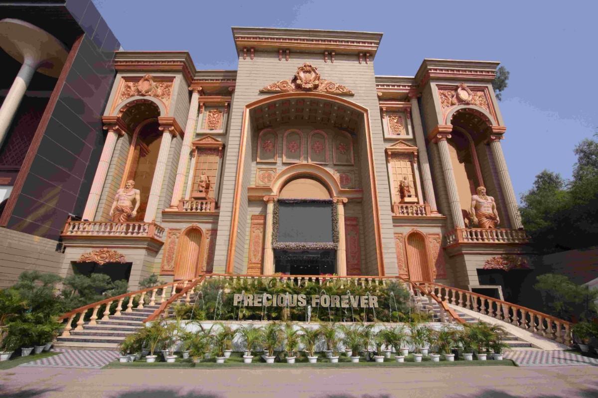 Best Banquet Halls in Peeragarhi for Your Dream Celebration | Precious Forever