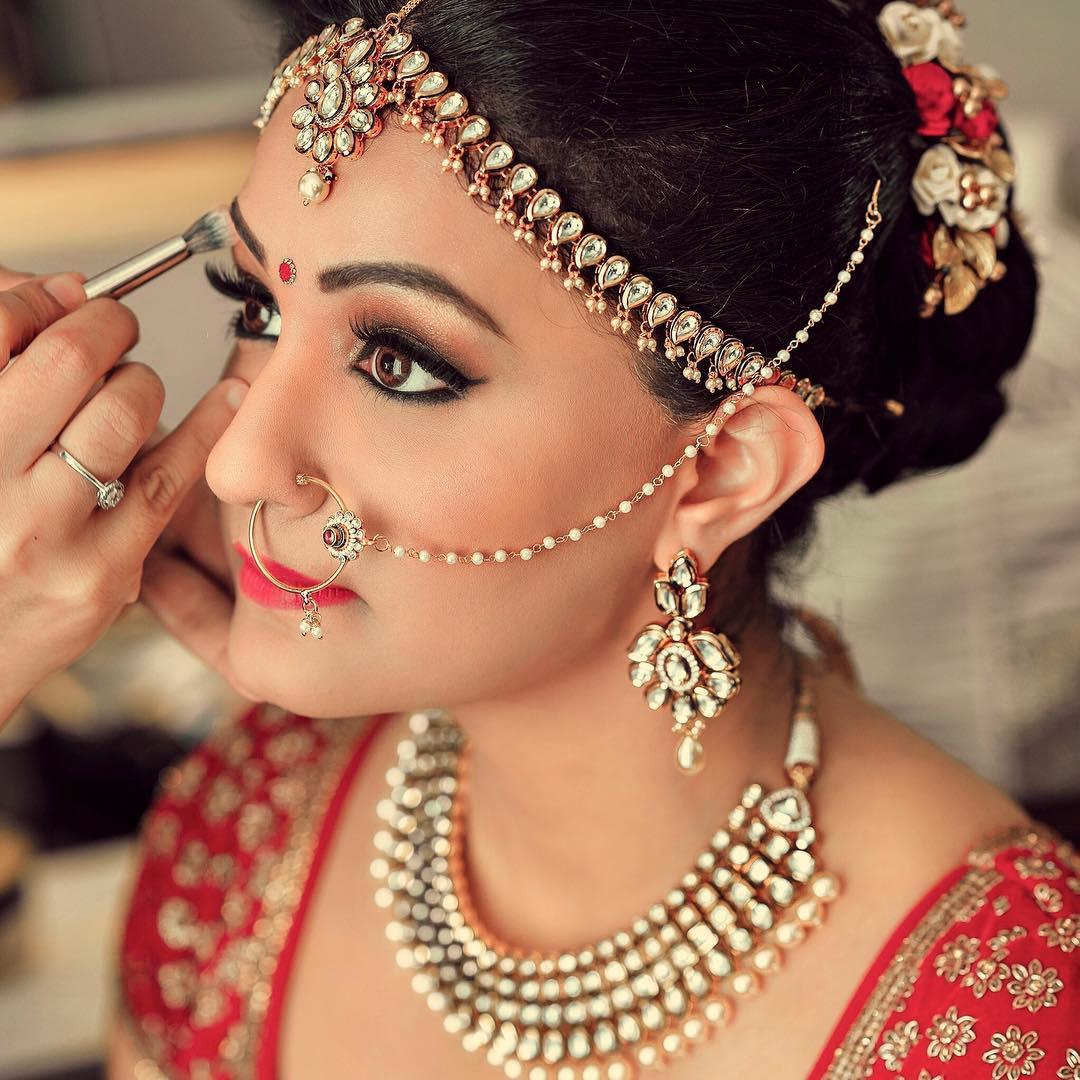 Makeup Course Delhi: Your Complete Guide to Becoming a Professional Makeup Artist