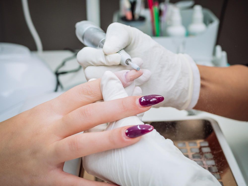 Why Visiting a Professional Nail Salon Naperville Residents Trust Matters