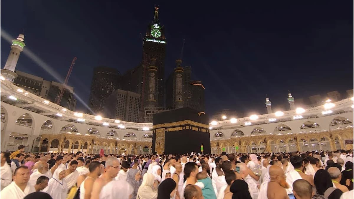 December Umrah Packages 2026 Affordable Deals & Travel Guide