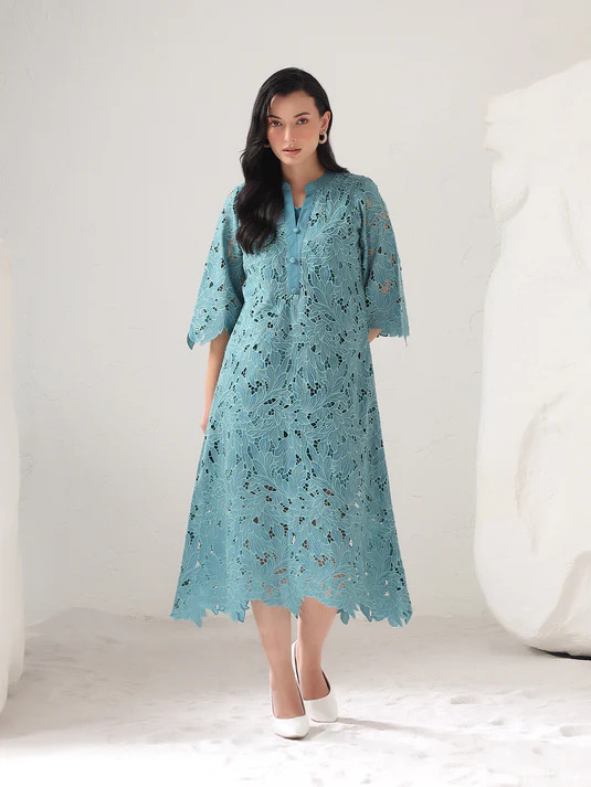 Elegant Baby Shower Dresses for Mom | Stylish Outfit Ideas