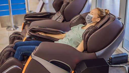 How to Find the Best Massage Chair with Zero Gravity and Smart Features