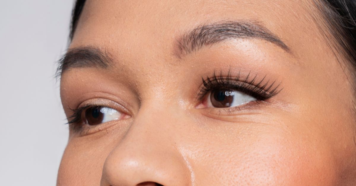 Human Hair Eyelashes in India: Everything You Should Know