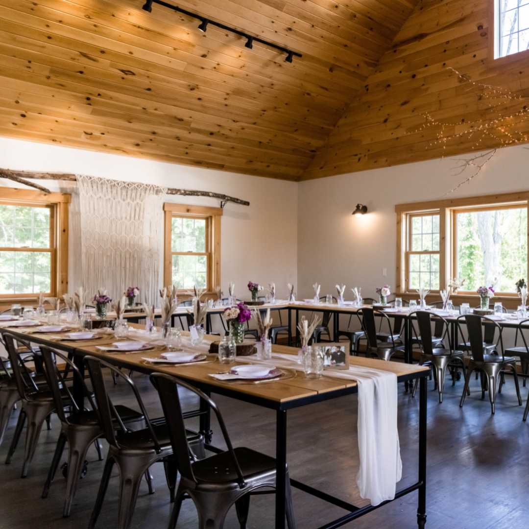 How Wedding Venue Location Impacts Guest Experience, Travel, and Overall Flow