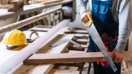 How to Find the Right Carpenter in Dubai — And Why Custom Carpentry Is the Best Investment for Your Home