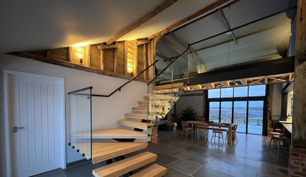 Microcement Flooring: Pros, Cons, Costs & What Nobody Tells You