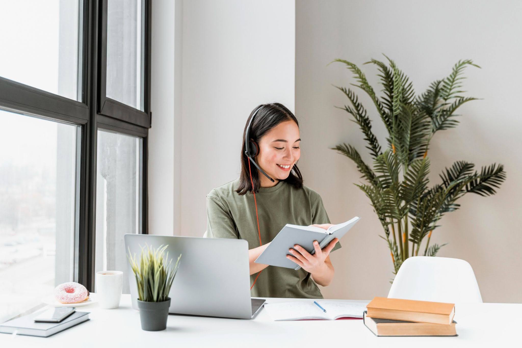 The Business Benefits of Partnering with a Virtual Assistant Company